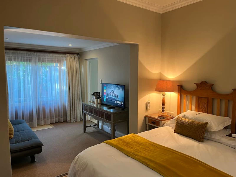 La Pension Guesthouse - Room 3 - King Room